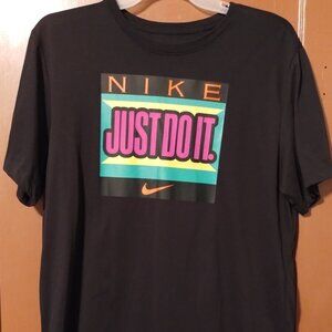 Nike DRI FIT “Just Do It” T-Shirt Men’s XL Black MULTICOLOR Graphic-THE NIKE Tee